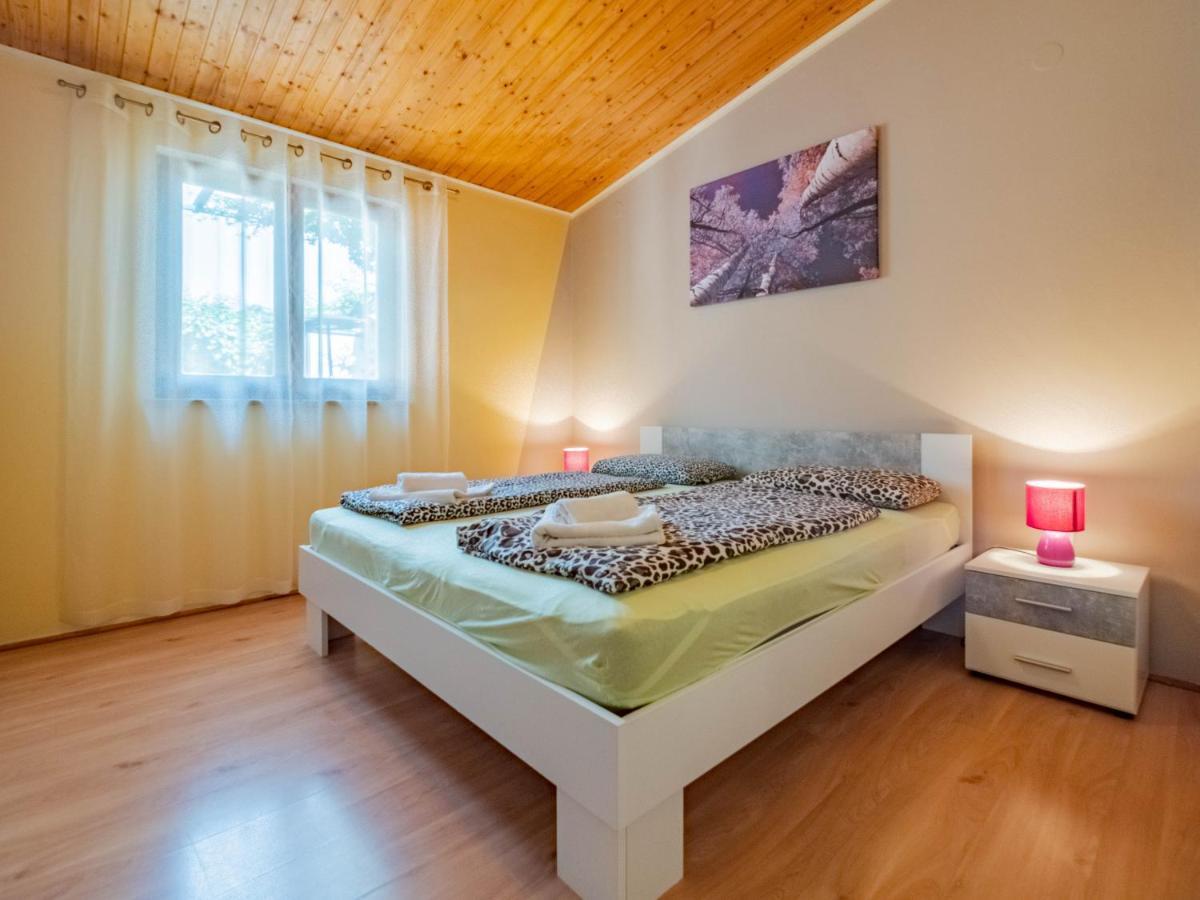 Apartmani Arijana Медулин Екстериор снимка