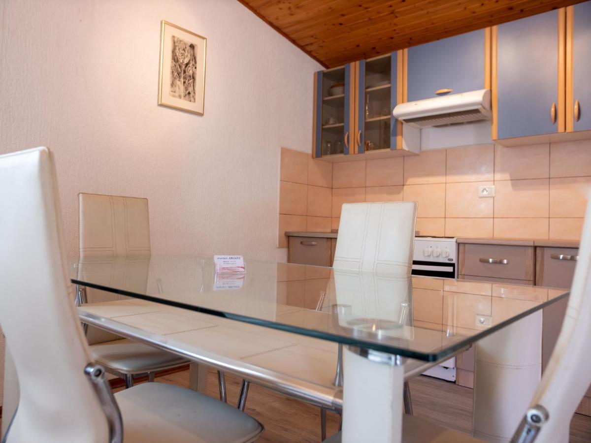 Apartmani Arijana Медулин Екстериор снимка