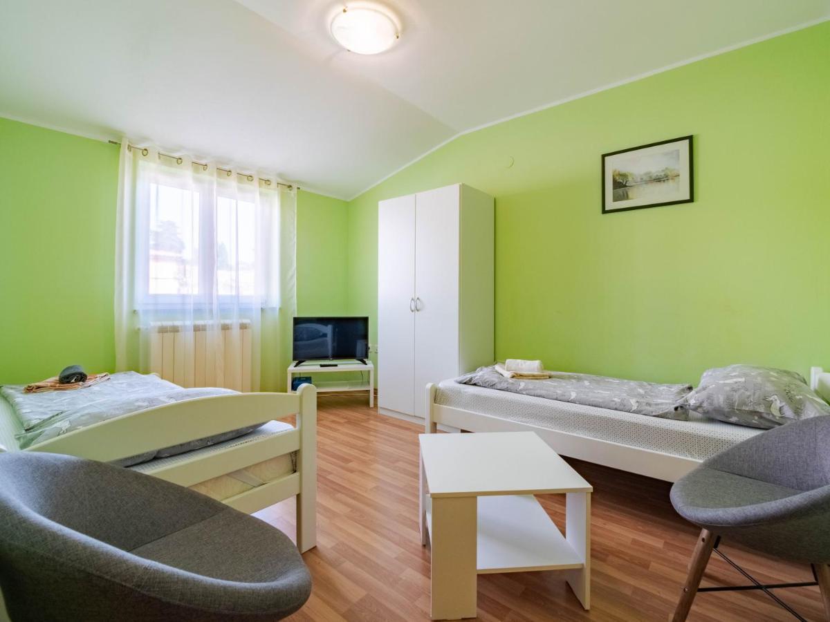 Apartmani Arijana Медулин Екстериор снимка